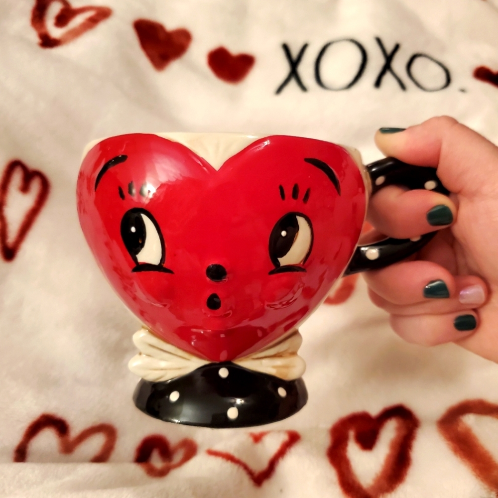 Johanna Parker Valentine's Big Heart Mug BNWT